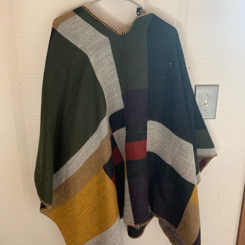 Forever 21 poncho